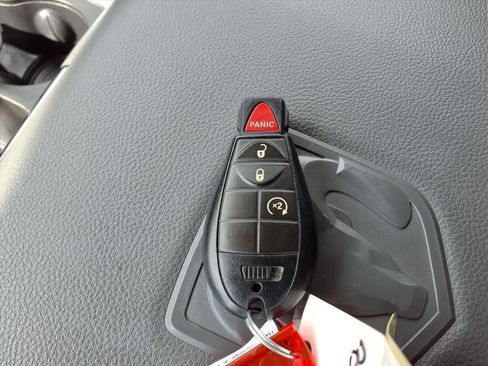 Used 2017 RAM 1500 Big Horn image 11