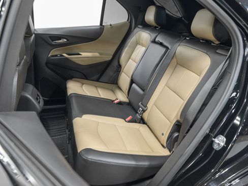 Used 2023 Chevrolet Equinox Premier image 28