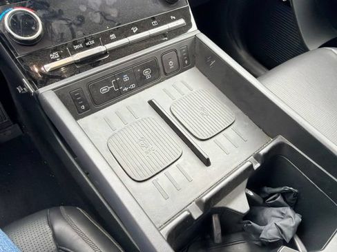 Used 2025 Hyundai Santa Fe Calligraphy AWD/4WD image 21