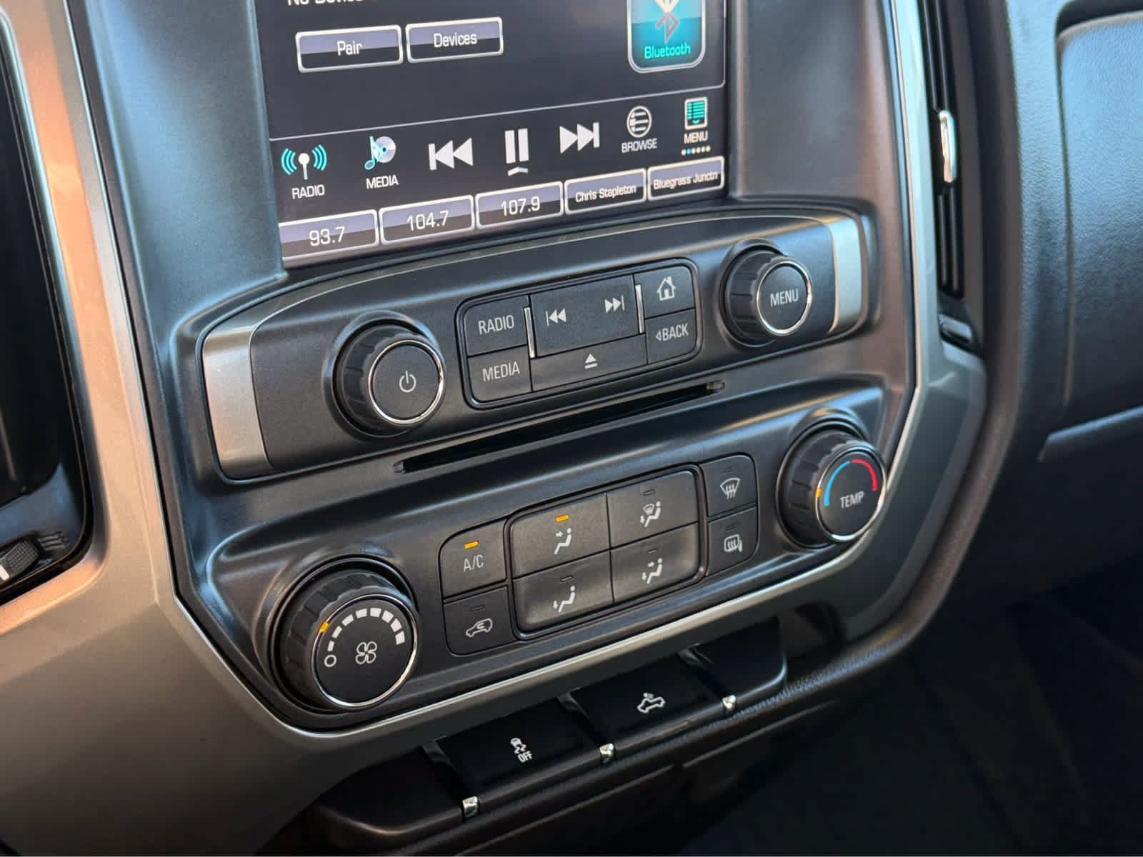 Used 2019 Chevrolet Silverado 1500 LT AWD/4WD image 28