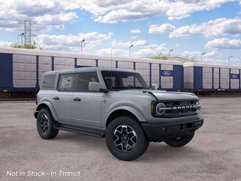 New 2026 Ford Bronco Outer Banks AWD/4WD image 6