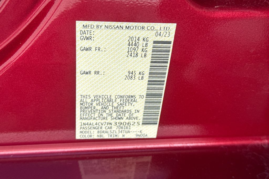 Used 2023 Nissan Altima 2.0 SR FWD image 28