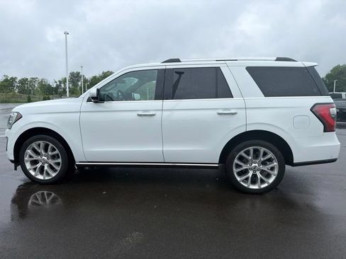 Used 2019 Ford Expedition Limited w/ Equipment Group 302A AWD/4WD image 15
