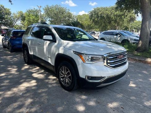 Used 2019 GMC Acadia SLE FWD image 4