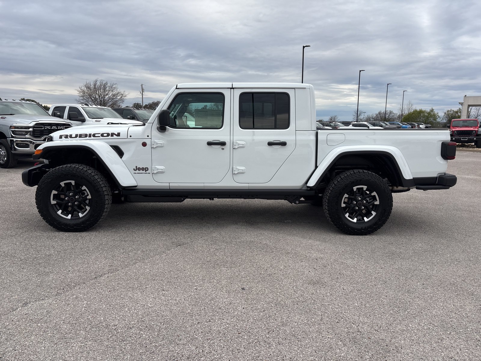 New 2026 Jeep Gladiator Rubicon w/ Steel Power Dome Hood Package AWD/4WD image 2