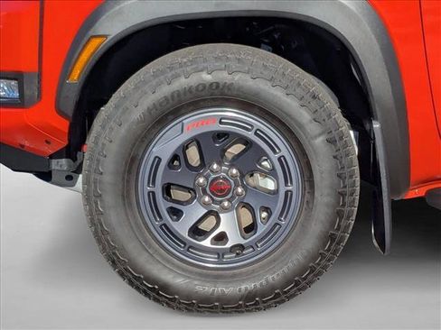 Used 2025 Nissan Frontier PRO-4X w/ Pro Premium Package image 24