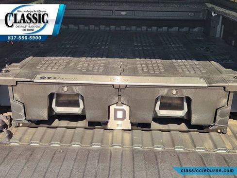 Used 2024 Chevrolet Silverado 1500 LT Trail Boss w/ LT Trail Boss Premium Package image 79