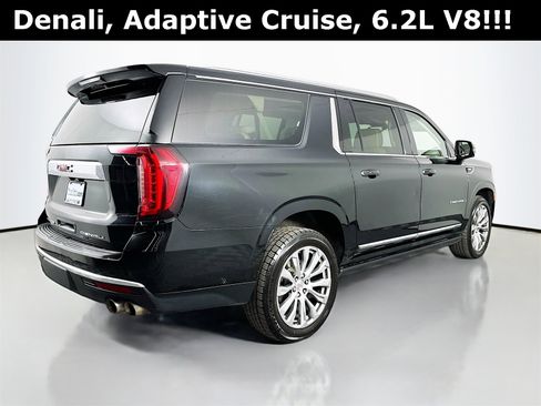 Used 2023 GMC Yukon XL Denali image 8