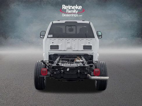 New 2026 Ford F350 XL w/ XL Chrome Package image 6
