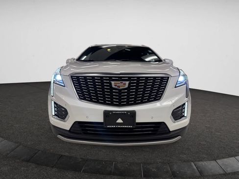 Used 2022 Cadillac XT5 Premium Luxury image 4