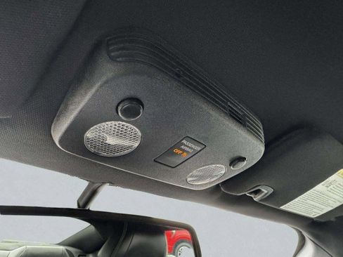 Used 2018 Ford Mustang Premium image 33