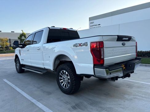 Used 2022 Ford F250 Lariat image 3
