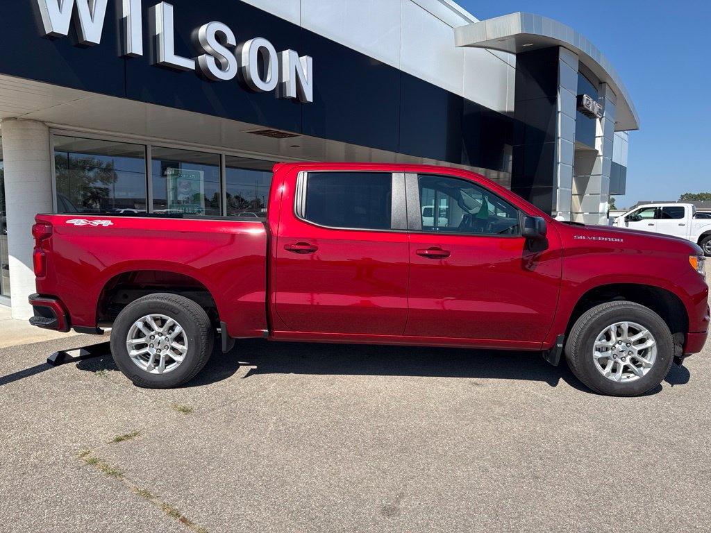Used 2024 Chevrolet Silverado 1500 RST w/ Convenience Package II AWD/4WD image 13