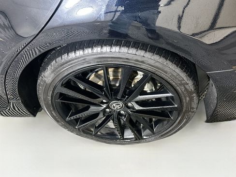 Used 2021 Toyota Camry XSE w/ Cold Weather Package image 11