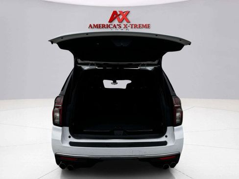 Used 2021 Chevrolet Suburban Premier w/ Premium Package image 57