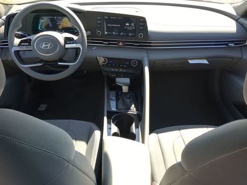 New 2026 Hyundai Elantra Blue image 16