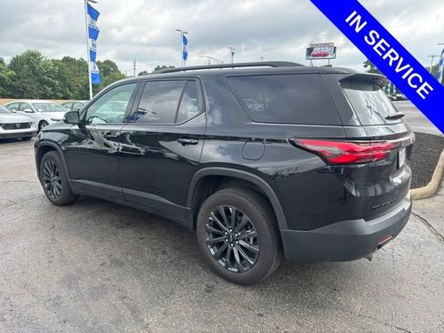 Used 2023 Chevrolet Traverse RS AWD/4WD image 6