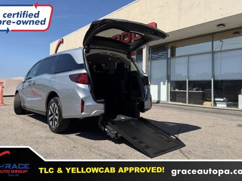 Used 2025 Honda Odyssey EX-L image 1