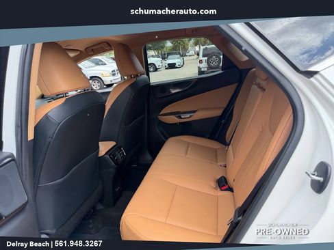 Used 2024 Lexus NX 250 FWD w/ Towing Package (2000 Lbs) image 12