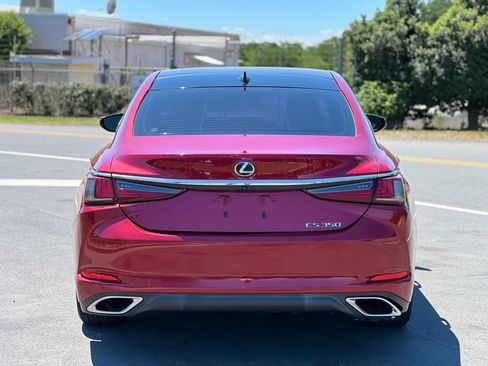 Used 2019 Lexus ES 350 w/ Premium Package FWD image 4