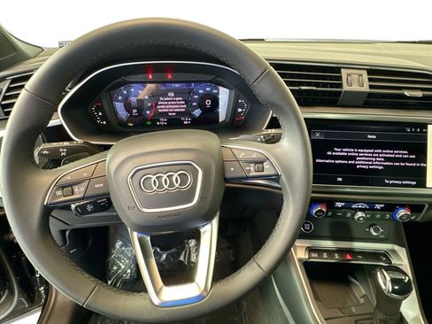 New 2025 Audi Q3 2.0T Premium image 11