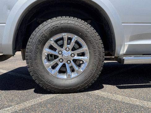 Used 2014 RAM 1500 Laramie RWD image 15