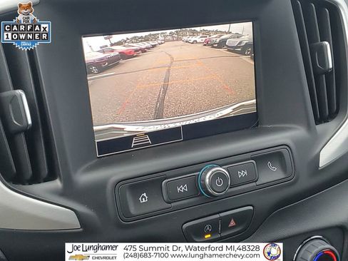 Used 2023 GMC Terrain SLE w/ Driver Convenience Package image 16