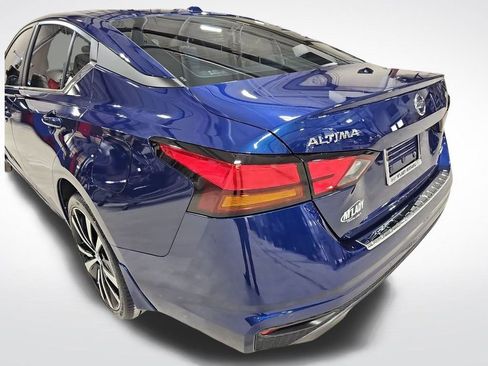 Used 2022 Nissan Altima 2.5 SR image 22