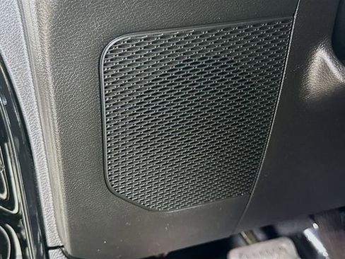 Used 2023 Jeep Wrangler Altitude image 21