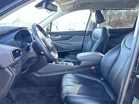 Used 2020 Hyundai Santa Fe SEL w/ Convenience Package image 11