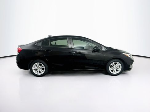 Used 2019 Chevrolet Cruze LS w/ LS Convenience Package FWD image 10
