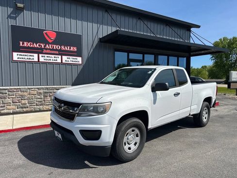 Used 2018 Chevrolet Colorado W/T w/ WT Convenience Package AWD/4WD image 1