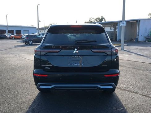 New 2025 Mitsubishi Outlander AWD image 5