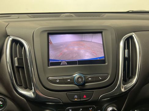 Certified 2024 Chevrolet Equinox LT w/ LPO, Floor Liner Package image 18