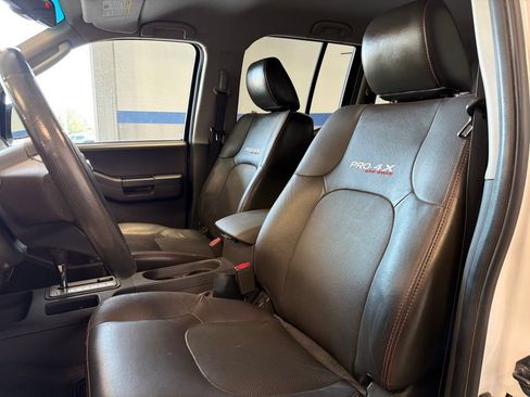 Used 2012 Nissan Xterra PRO-4X w/ Pro-4x Leather Pkg AWD/4WD image 20
