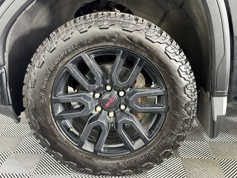 Used 2019 GMC Sierra 1500 Elevation image 36