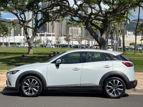 Used 2019 MAZDA CX-3 Touring image 2