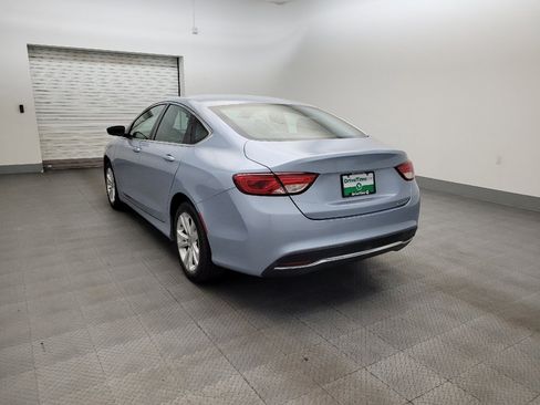 Used 2015 Chrysler 200 Limited FWD image 5