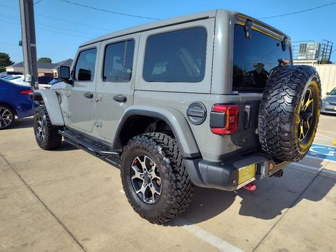 Used 2020 Jeep Wrangler Unlimited Rubicon AWD/4WD image 6