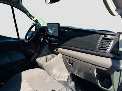 Used 2023 Ford Transit 350 XLT image 29