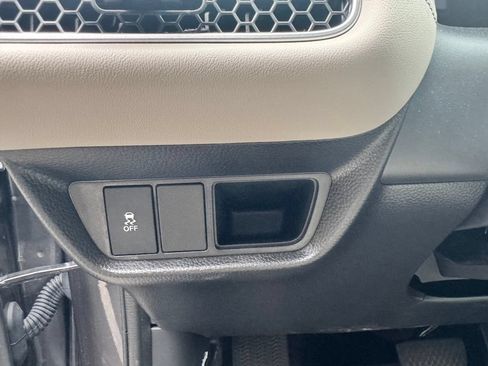 Used 2026 Honda HR-V EX-L image 27