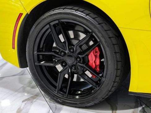 Used 2015 Chevrolet Corvette Stingray Coupe RWD image 39