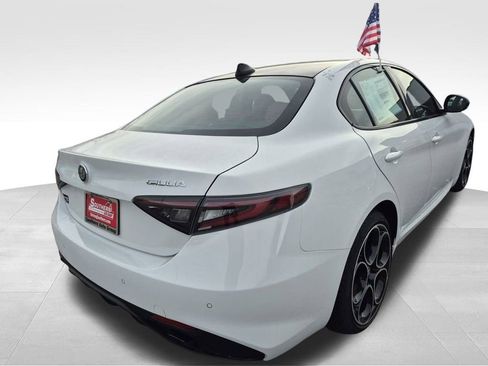New 2025 Alfa Romeo Giulia AWD w/ Driving Assist Package image 12