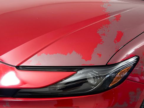 Used 2025 Toyota Camry SE w/ Convenience Package FWD image 10