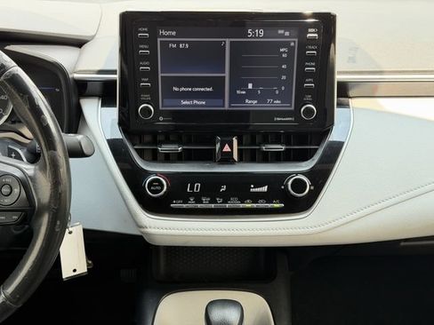 Used 2021 Toyota Corolla SE FWD image 16