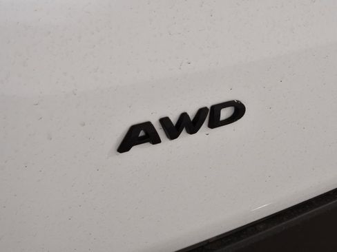 New 2026 Ford Transit 250 148 Medium Roof Extended AWD w/ Load Area Protection Package image 22