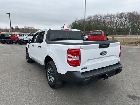 New 2025 Ford Maverick XLT image 5