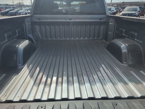 Used 2024 GMC Sierra 1500 Elevation image 12