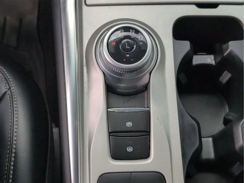 Used 2023 Ford Explorer Limited w/ Limited Technology Package image 22