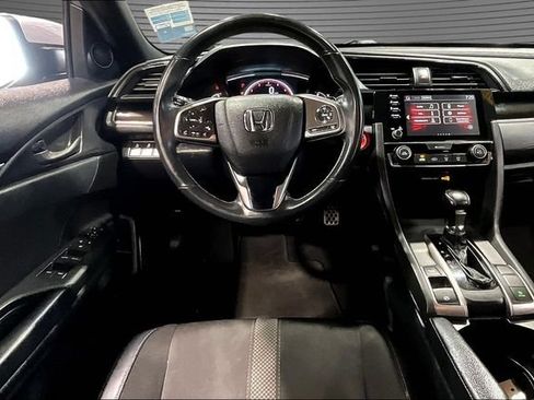 Used 2021 Honda Civic Sport image 8